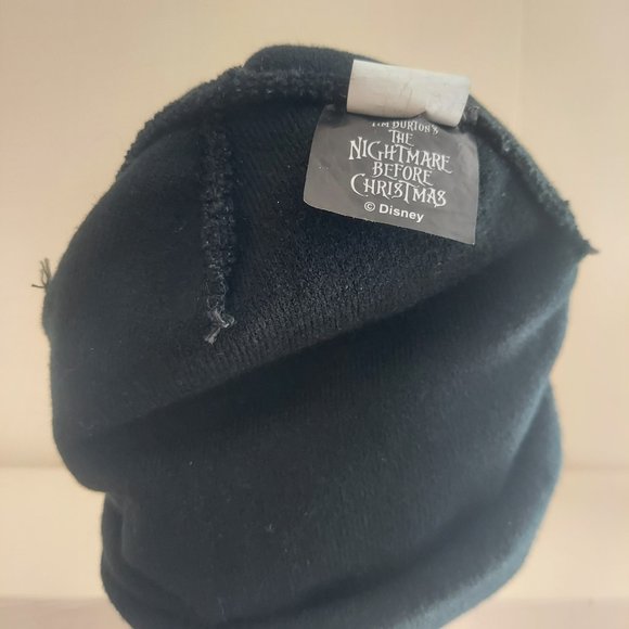 Black and White Disney Tim Burton Nightmare Before Christmas Beanie Hat - Picture 5 of 5
